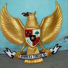 Brad binder menceritakan insiden ketika dirinya terkena senggol marc marquez pada balapan motogp italia, minggu (30/5/2021). Lambang Burung Garuda Pancasila Shopee Indonesia