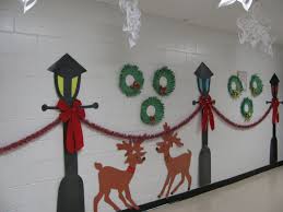 Hall Reindeer Classroom Christmas Decorations Christmas Classroom Christmas Classroom Door