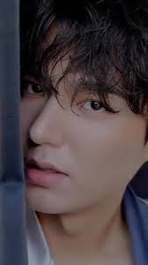 Lee Min-ho  #kingofenternalmonarch#foryou#fyp#xzybca#hypemeupph#video#trends#viral#xzayx89#kdramafan#kdrama#actor#livewallpaper