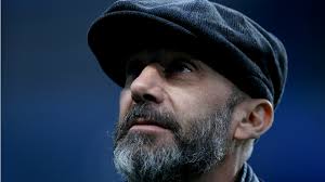 «e perché mai?» è vero che mantovani aveva due cani, uno di nome gianluca e l'altro roberto? Vialli Given All Clear From Cancer After 17 Months Of Treatment And Says He Feels Fortunate Compared To Coronavirus Victims Goal Com