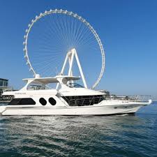 Dubai Marina 1 Hour Yacht Tour Tickets. Best Offers and Prices -  Platinumlist.net