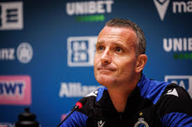 Nicky Hayen volgt titelwedstrijd tegen Cercle... vanuit zijn bureau: “Maar  als het lukt, hoop ik dat ze mij op het veld laten”