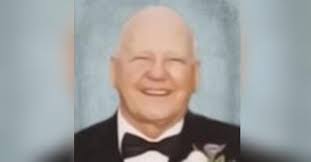 Paul Lutton's Instagram, Twitter & Facebook