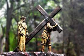Zgodnie z kodeksem prawa kanonicznego w wielki piątek obowiązuje nie tylko wstrzemięźliwość od pokarmów mięsnych, ale post ścisły, czyli trzy posiłki, przy czym tylko. Wielki Piatek Czy Obowiazuje Scisly Post Co Mozna Jesc Czy Mozna Jesc Mieso Bialystok Eska Pl