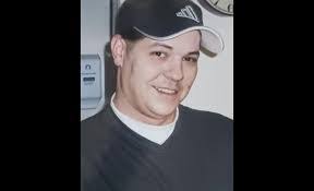 Bart Hampton's Instagram, Twitter & Facebook