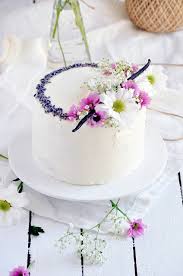 Lavender Vanilla Bean Cake Layer Cake A La Lavande Et A La Vanille De Madagascar Cupcake Cakes Easy Cake Cupcake Recipes