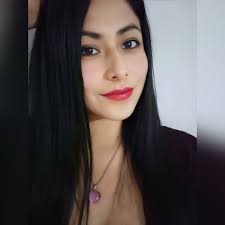 Mayra Sáenz (@mayrasaenzs)