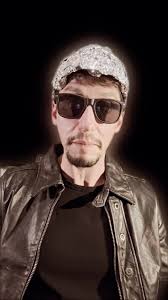 Smascherare complotti #condominium #ilmaro #nuoveuscite #musica  #teatrocanzone