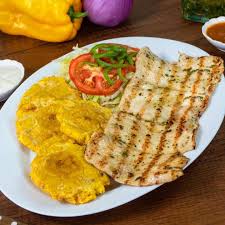 Patacón de Filete de Pollo