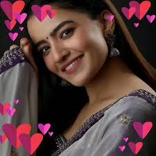 Where to find a studio or apartment near UERM within a budget of 6k to 8k?