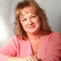 Leslie Rich's Instagram, Twitter & Facebook