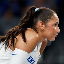 welcome to the 𝐍𝐂𝐀𝐀 𝐄𝐋𝐈𝐓𝐄 𝐄𝐈𝐆𝐇𝐓 🏆 — And then there were  eight… We are in Bloomington, Illinois and humbled to be one of eight  remaining teams in all of Division III.