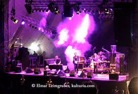 The festival is hosted by spö wien. Das War Das Donauinselfest 2012 Elmar Leimgruber