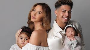 The ace family's net worth. Youtube S Ace Family Signs With Univision Creator Network Variety