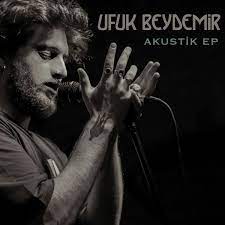 Müzik prodüktörlüğünü ufuk beydemir ve mert kasap'ın üstlendiği teklinin idari prodüktörlüğünde engin akıncı'nın ismini görüyoruz. Album Akustik Ufuk Beydemir Qobuz Download And Streaming In High Quality
