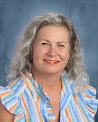 TeacherFeatureTuesday Ms. Thompson Math Teacher, Old Mill High School Old  Mill loves Ms. Thompson because she pours her heart into teaching and she  is very dedicated to her school. She cares for