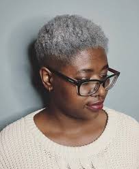 Afro hairstyles became huge in the 1960s as both men and women ditched the lye and chemicals they previously applied in abundance to straighten their curly hair. 7 Best Short Afro Hairstyles For Gray Haired Women