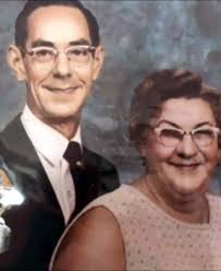 Macaulay Culkin and Catherine O'Hara.. #schittscreek