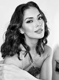 She sees in black and white, thinks in greys, but loves in color. 🌈