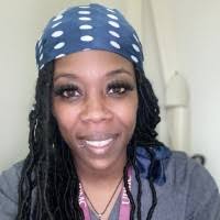 600+ profilů „Shawntay“