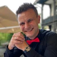 40+ Profile mit dem Suchbegriff „Ronald Krause“