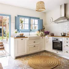 Las cocinas pequeñas también pueden lucir hermosas y ser igual de prácticas que una de tamaño normal, sólo necesitas saber cómo distribuirlas; Estas Son Las 40 Fotos Con Mas Likes Del Instagram De El Mueble