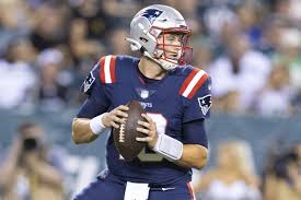 If mac jones is not the starter week one you seriously have to wonder where belichick's head is. O7li5ujjypls5m