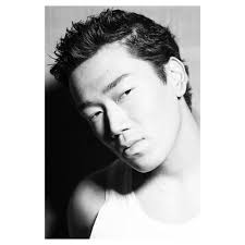 📸 Eugene Manning is the best 📸 if you need fashion/beauty photos, always  go to @pmphotographynyc ✌️ #fashionshoot #beautyshoot #nycphotographer  #menstyle #vman #commercialmodel #printmodel #cozyapartment #mensbeauty  #menshair #jawline #cheekbones ...