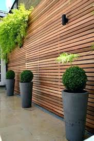 Comme pour tous les travaux de peinture, il est nécessaire de préparer le mur en parpaing, de fournir le matériel approprié. 140 Idees De Construction Bois Construction Bois Maison Bois Maison Ossature Bois