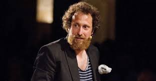 The village has three main claims to fame: Racconti Note E Danze Di Natale Il Presepe Raccontato Da Salvo Piparo Al Politeama Garibaldi