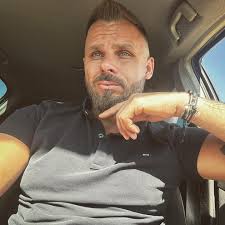 Reife Frau sucht ein Date ❤️❤️❤️