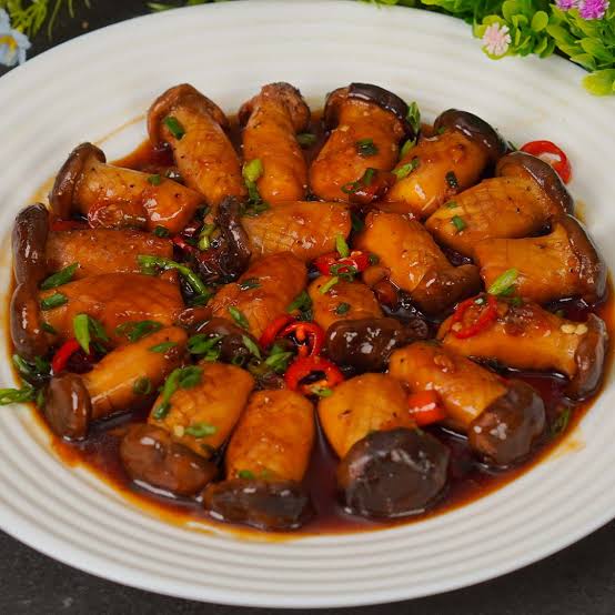 Công thức kho sườn chua ngọt nhanh mềm, thấm vị bất bại #monngon  #monngonmoingay #bepnhagiang #suonxao #suonxaochuangot © Bản quyền của  video này thuộc về Origin Media SJC © The copyr |