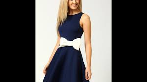 Voir plus d'idées sur le thème costume homme, tenue mariage homme, marié bleu marine. Robe Patineuse Bleu Marine Avec Ceinture Noeud Blanche Taaora Blog Mode Tendances Looks