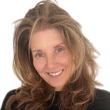 Evie Warren's Instagram, Twitter & Facebook