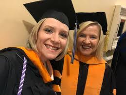 Sarah Beebe's Instagram, Twitter & Facebook