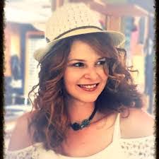 Cora Higgins's Instagram, Twitter & Facebook