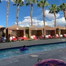 Photos At Mandalay Bay Lazy River 6 Tips From 772 Visitors
