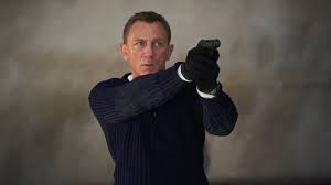 One of the british theatre's most famous faces, daniel craig, who waited tables as a struggling teenage actor with the national youth theatre he was born daniel wroughton craig on march 2, 1968, at. James Bond Nachfolge Mcu Star Tom Holland Will Zu 007 Werden Kino De