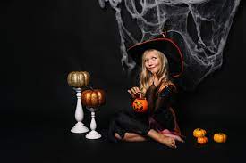 When jordan resigned from the corps for an extended period of time, stewart served as the regular lantern, coming into his own as he battled numerous green lantern villains and played a key role during the crisis on infinite earths. Free Photo Beautiful Little Witch With Jack O Lantern