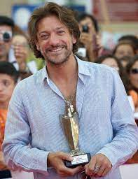 Official facebook page seguita da sergio e da staff autorizzato. Sergio Assisi Wikipedia