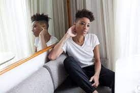 Beyond Ruby Rose 5 Androgynous Women Of Color Models You Should Know Androgynous Women Androgynous Models Androgynous People