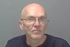 🟢 A violent offender who murdered a dog walker while