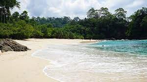 Nah, kalau kamu sudah tahu lokasi dari wisata keren ini, hal yang perlu kamu ketahui berikutnya adalah perjalanan untuk sampai di objek wisata ini. Pantai Anyer Hal Hal Yang Wajib Kamu Ketahui Mengenai Pantai Ini