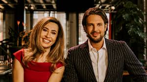 Renze klamer blikt terug op een turbulent eerste seizoen van de vooravond. Vanavond Op Tv Renze Klamer En Fidan Ekiz Starten Met Opvolger Dwdd Showbizznetwork Nl
