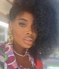 Good Morning 💋 #mendeecees #yandysmith