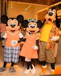 Pin By Meghan Dennehy On Disney Characters Mickey And Friends Mickey Mouse Mickey