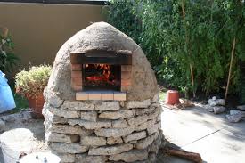 All it takes to build a better quality oven at home is a little extra effort as compared to a quickly built wood oven. My Pizza Oven Mike Shimpock Builds A Cheap Fast Wood Fired Earth Oven Serious Eats