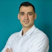 Brad Keeter's Instagram, Twitter & Facebook