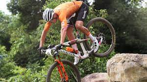 The dutch rider, who spent the first week of the tour de france in the yellow jersey but then abandoned the race to concentrate. Gj8m3unbi0v9rm