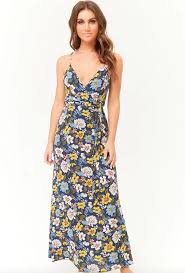 Es libre en cuanto al tejido y el diseño. Ideas De Vestidos Para Boda En Playa Se La Invitada Perfecta